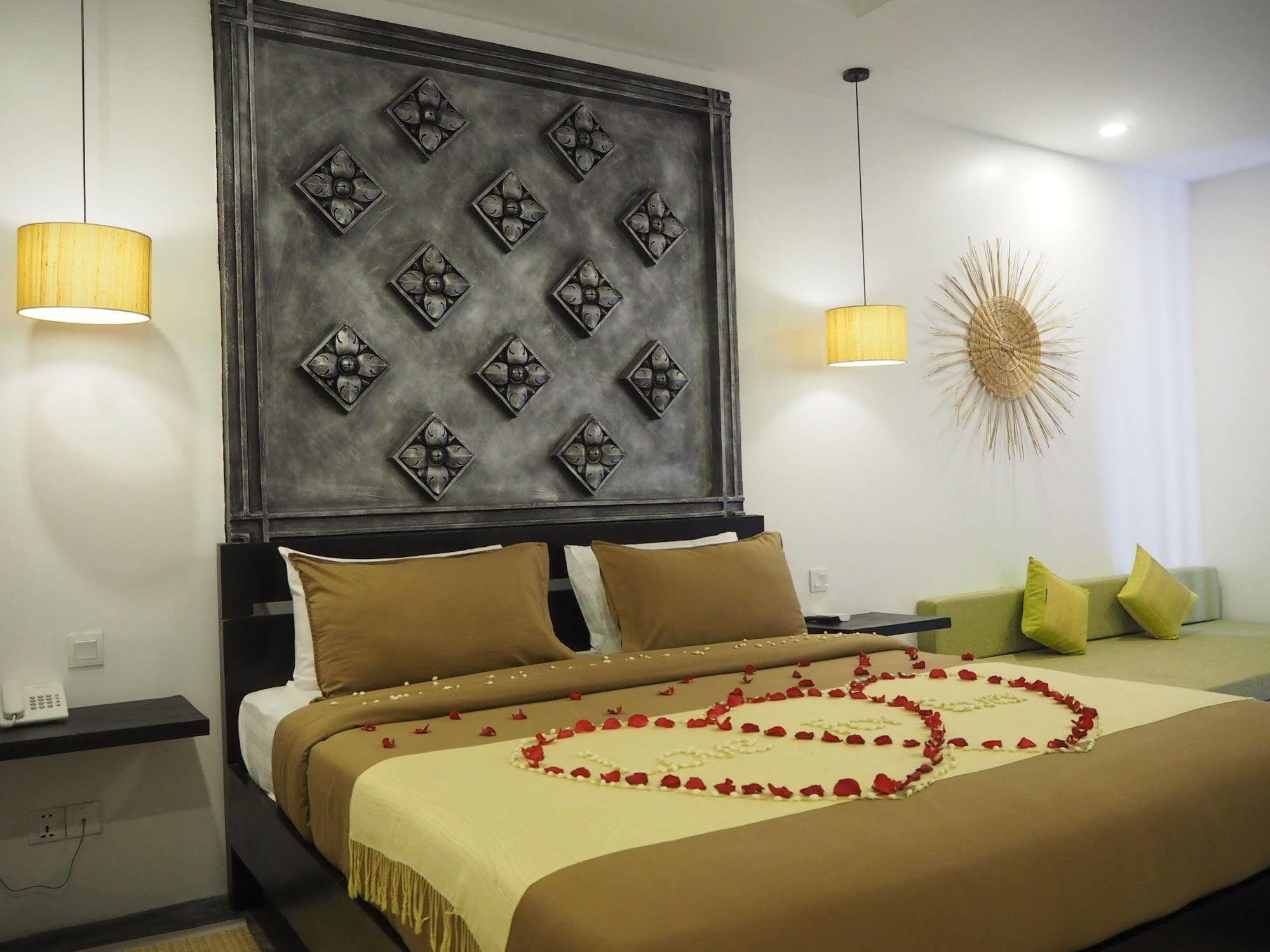 The Gallery Boutique Hotel 시엠리아프 외부 사진