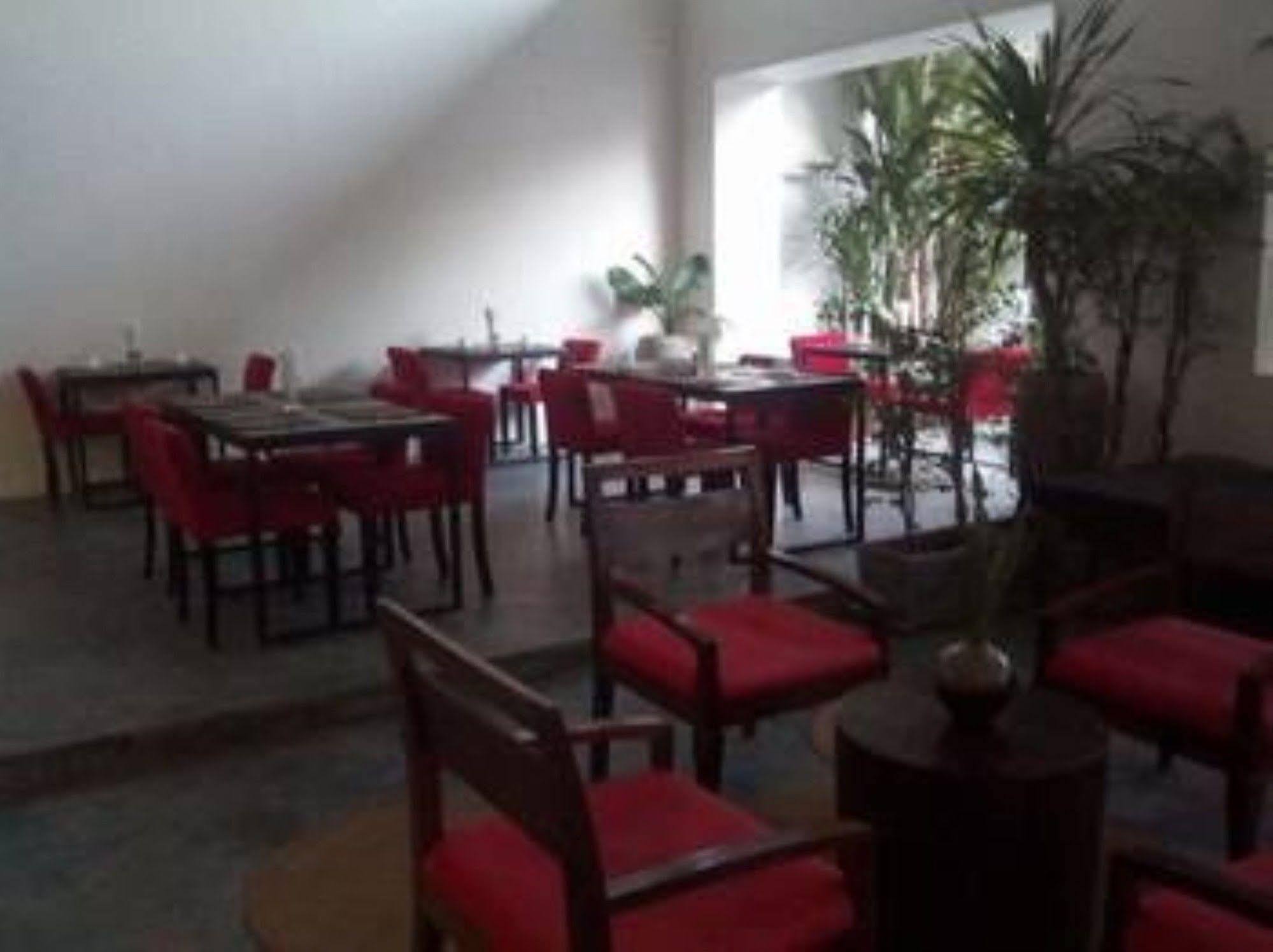 The Gallery Boutique Hotel 시엠리아프 외부 사진