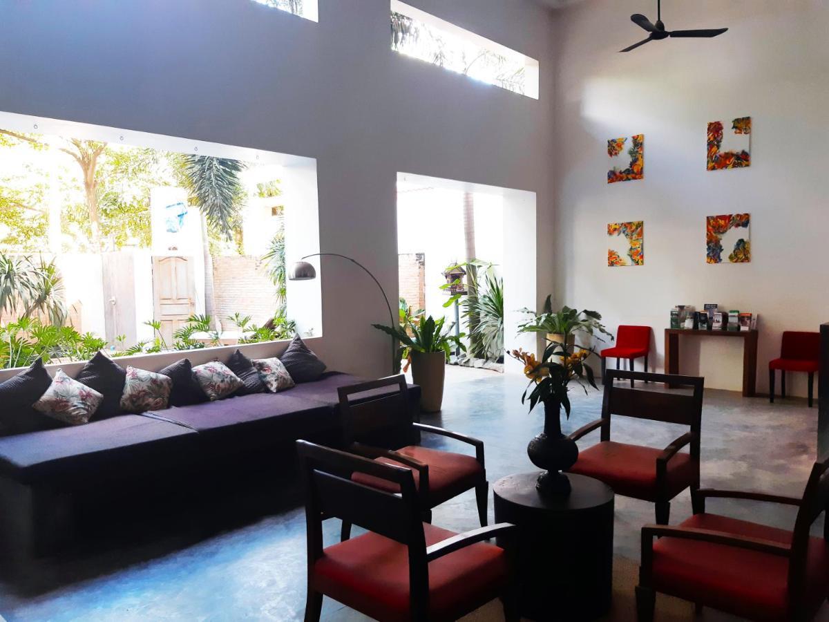 The Gallery Boutique Hotel 시엠리아프 외부 사진