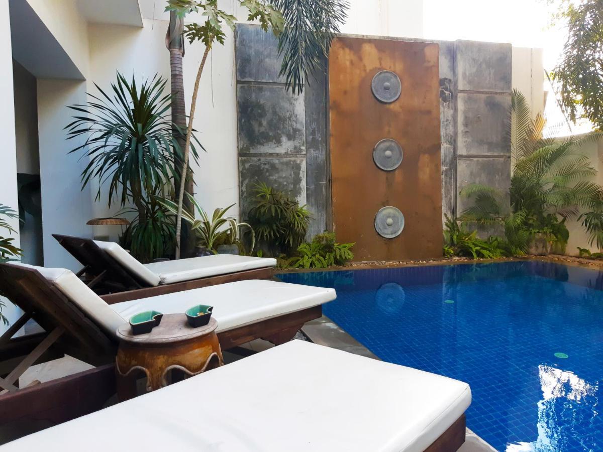 The Gallery Boutique Hotel 시엠리아프 외부 사진