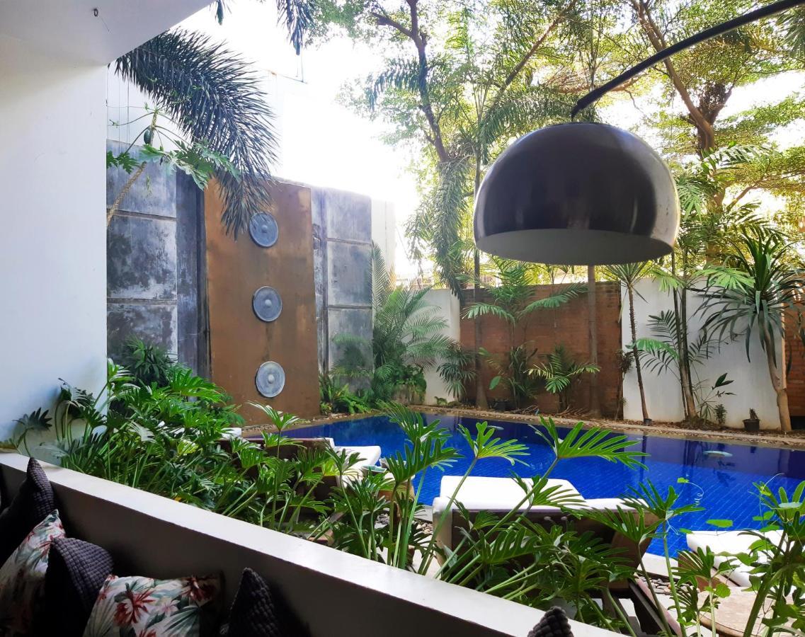 The Gallery Boutique Hotel 시엠리아프 외부 사진
