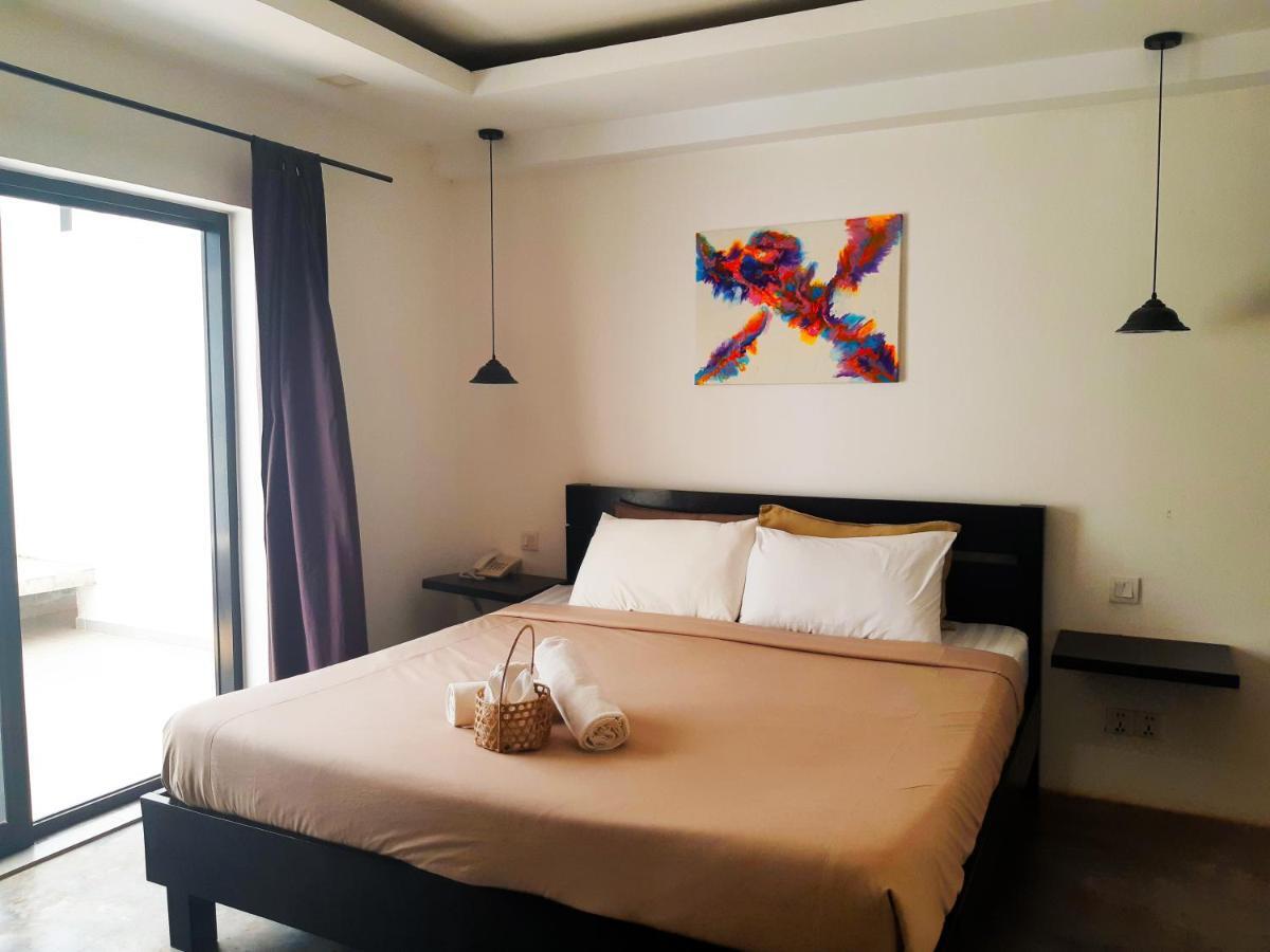 The Gallery Boutique Hotel 시엠리아프 외부 사진